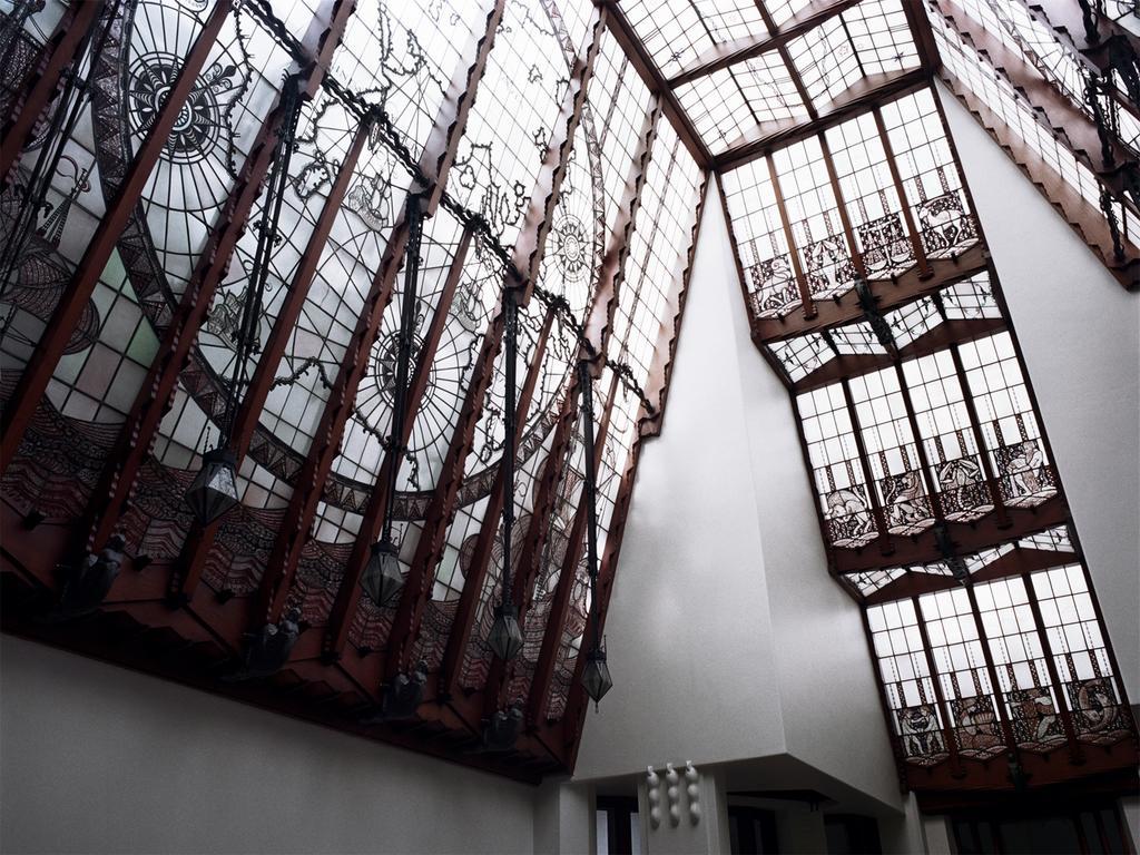 فندق جراند أمراث أمستردام المظهر الخارجي الصورة The ceiling of the staircase